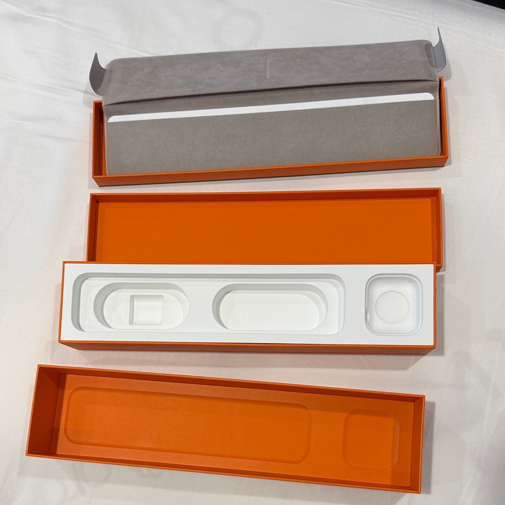 HERMES Apple Watch box only with dust cover